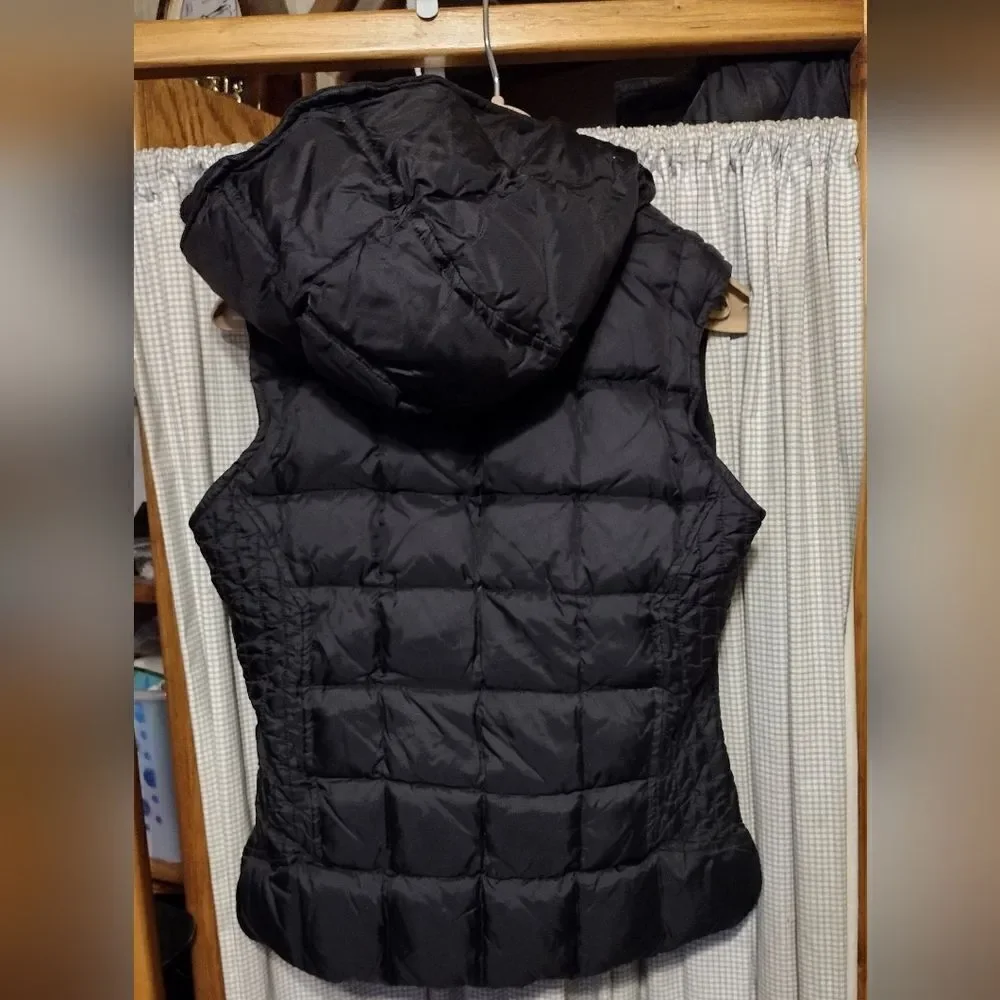 Old Navy down vest - Picture 2 of 6